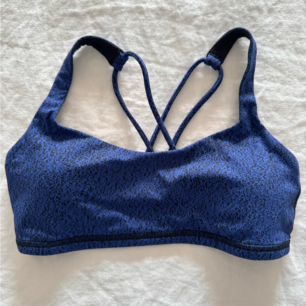 Lululemon Free To Be Bra Size 4
